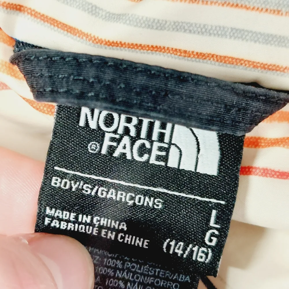 The North Face Boy Black Side Pockets Hooded Zip Up Winter Jacket Z73